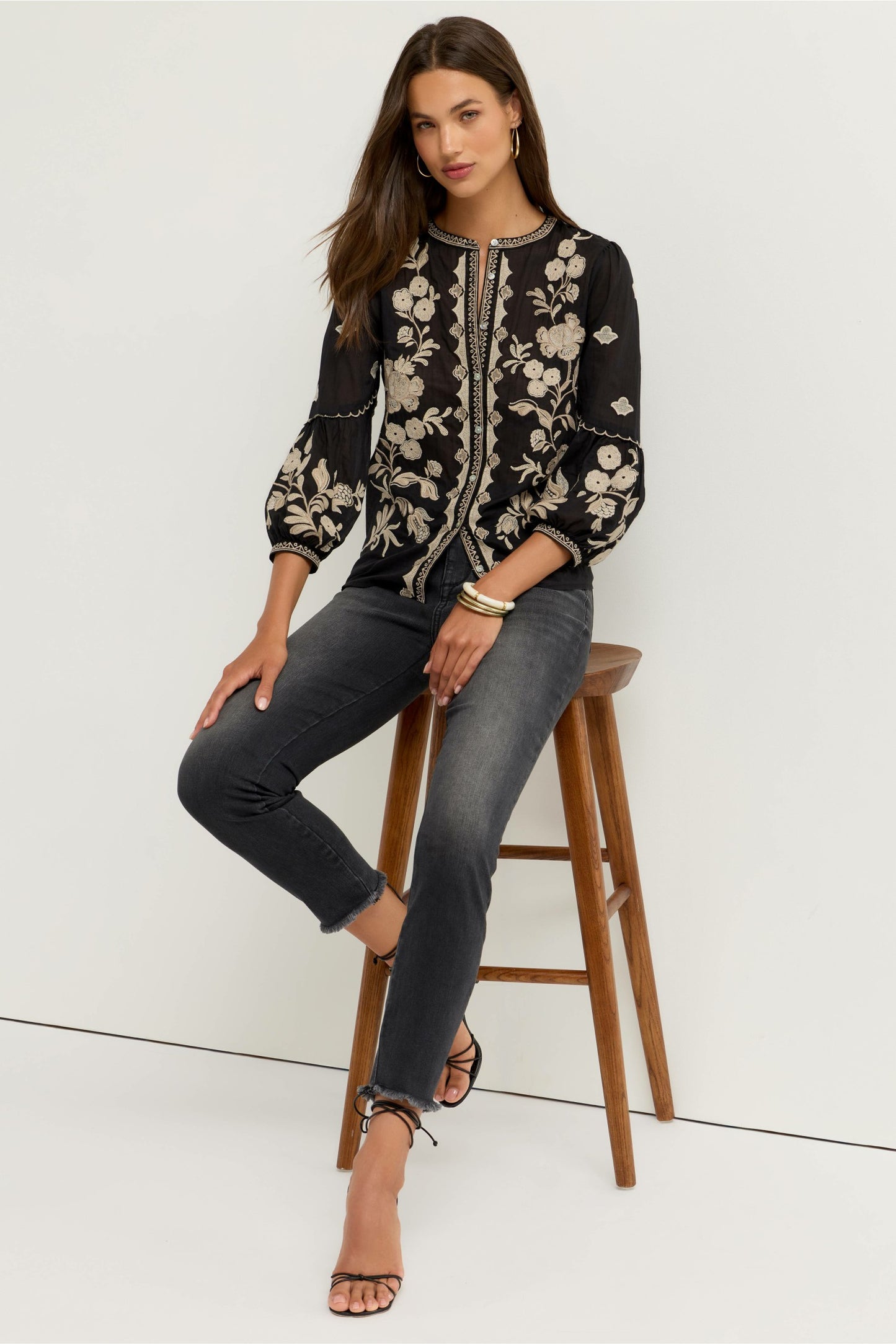 Johnny Was SCALLOP SLEEVE BLOUSE
