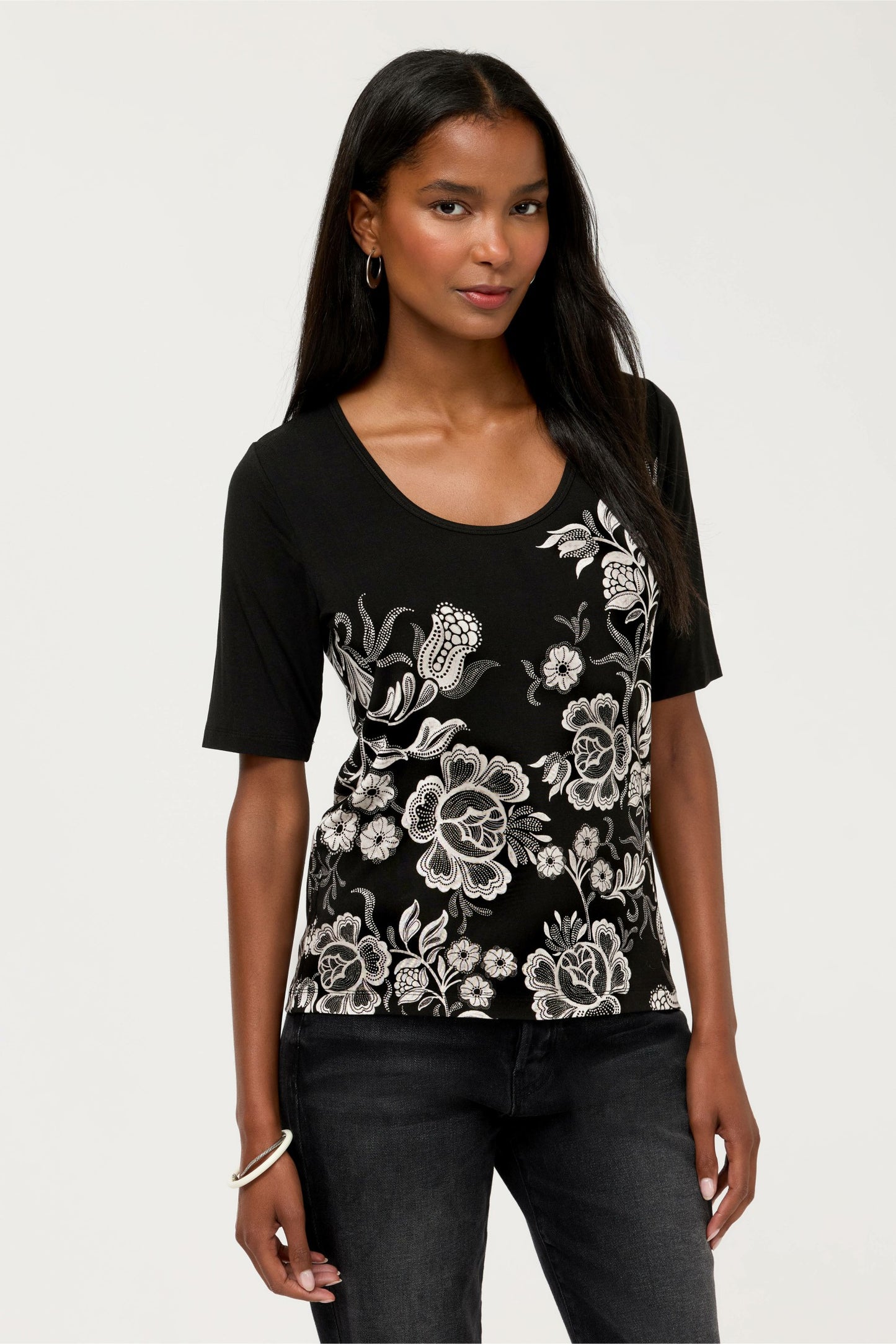 Johnny Was THE JANIE FAVORITE SCOOP NECK FITTED TEE