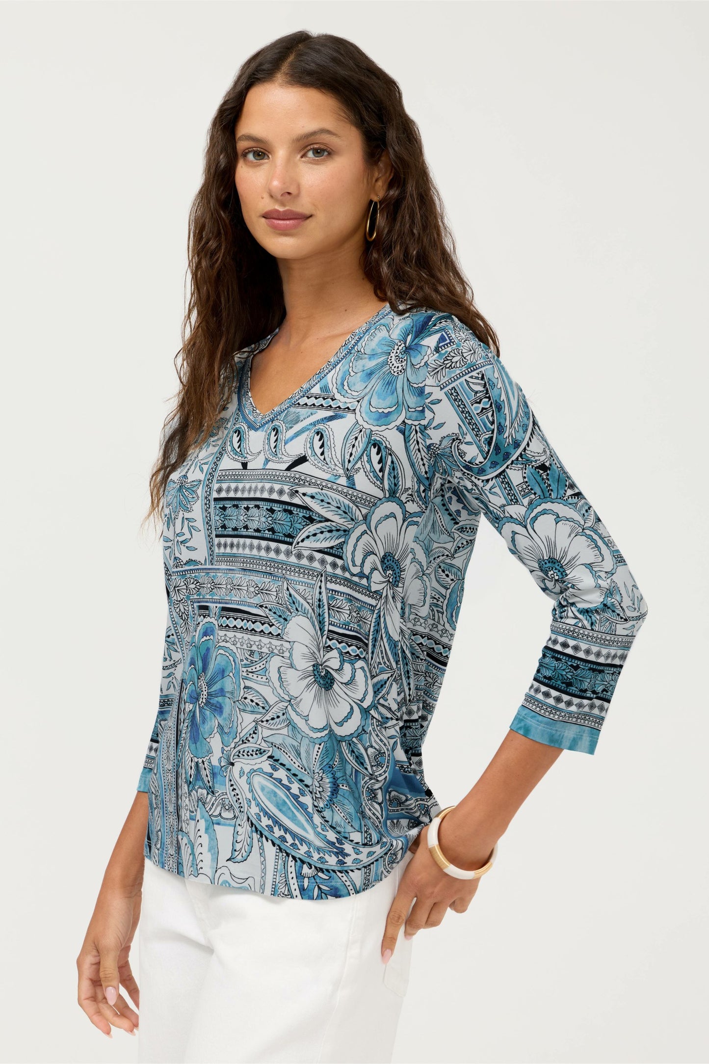 Johnny Was THE JANIE FAVORITE 3/4 SLEEVE V-NECK SWING TEE