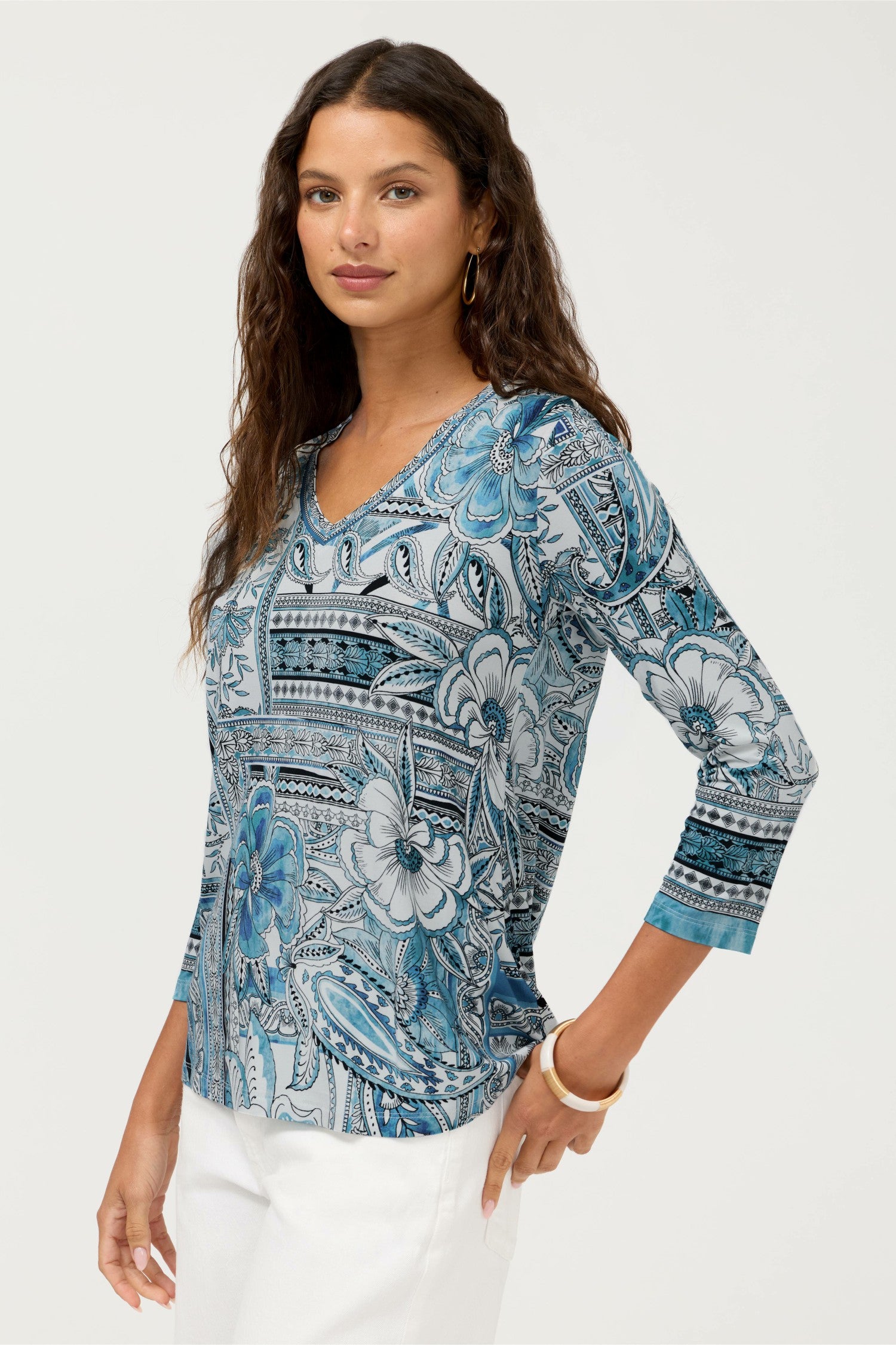 Johnny Was THE JANIE FAVORITE 3/4 SLEEVE V-NECK SWING TEE