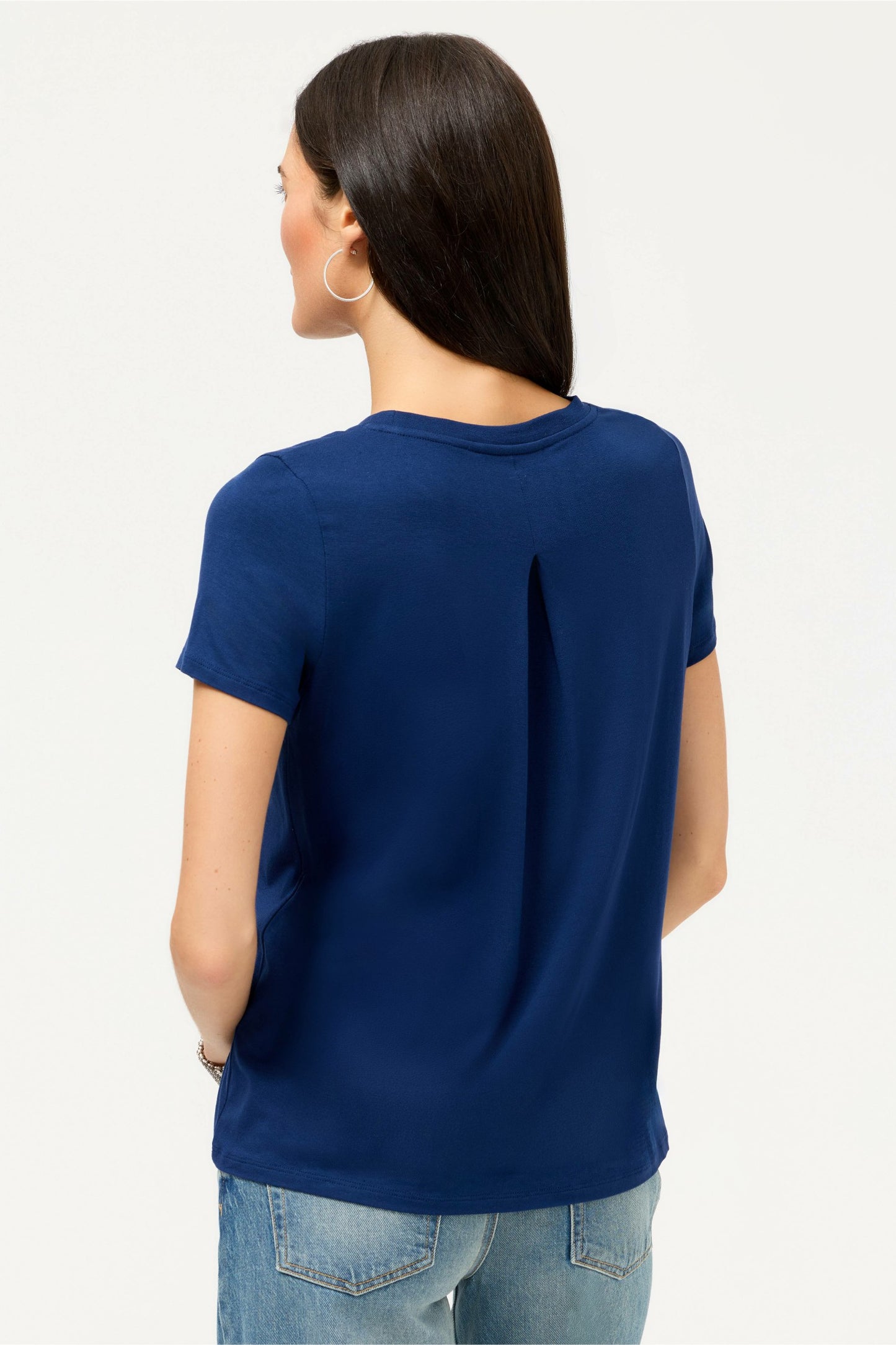 Johnny Was ESSENTIALS SHORT SLEEVE PLEAT BACK CREW NECK