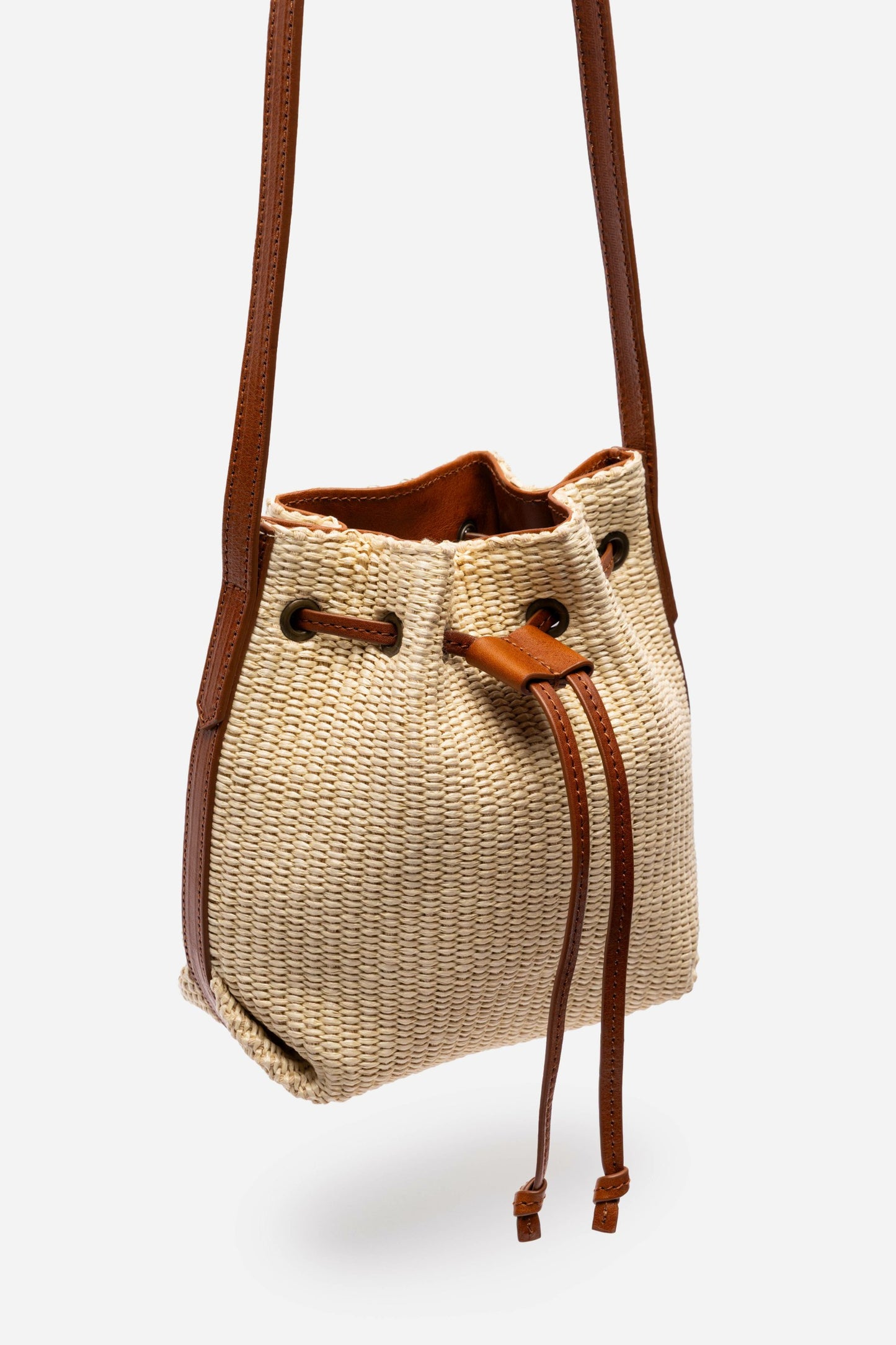 Johnny Was ITALIAN RAFFIA CROSSBODY BUCKET BAG