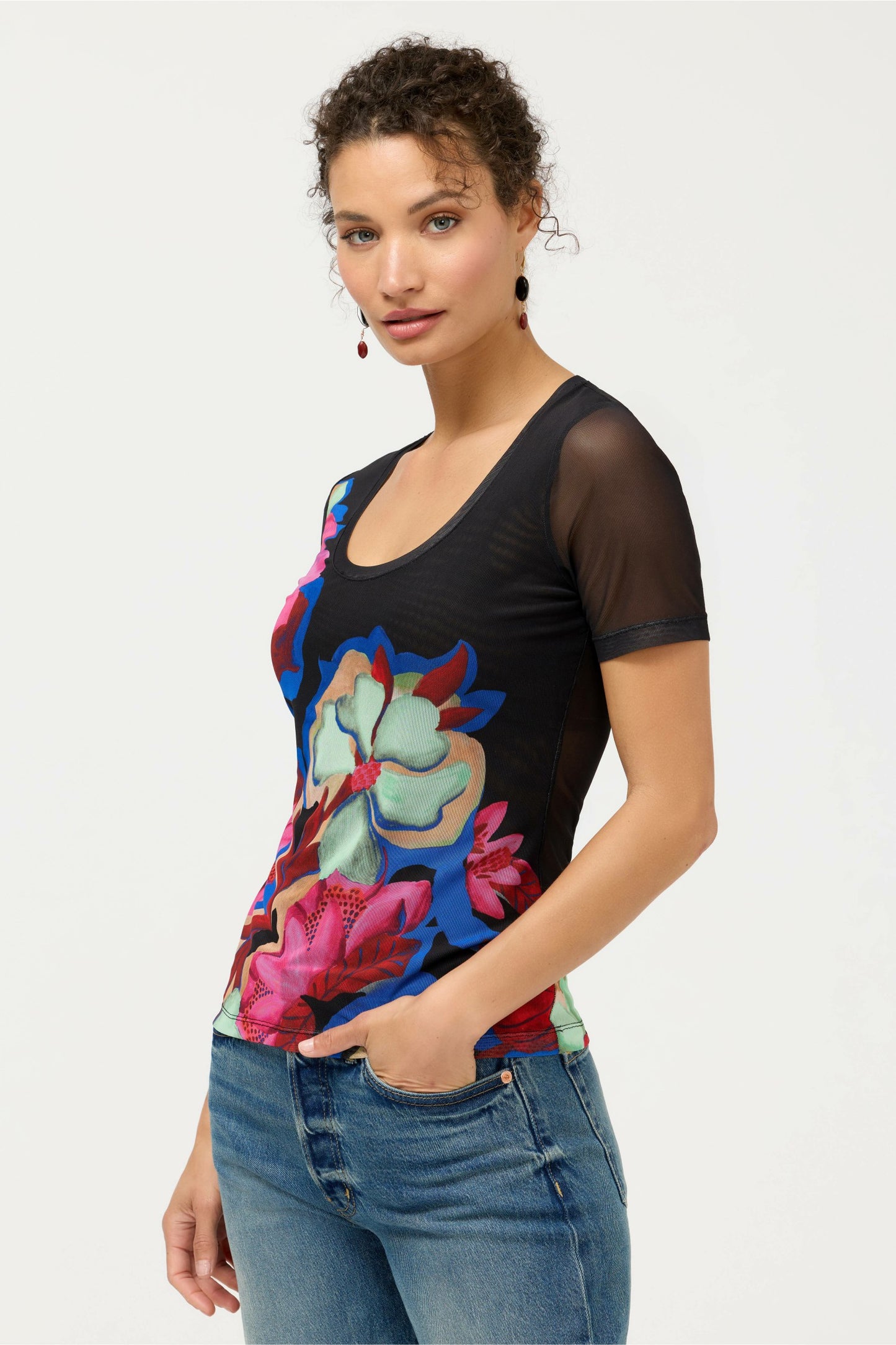 Johnny Was SHORT SLEEVE SCOOP NECK MESH TEE