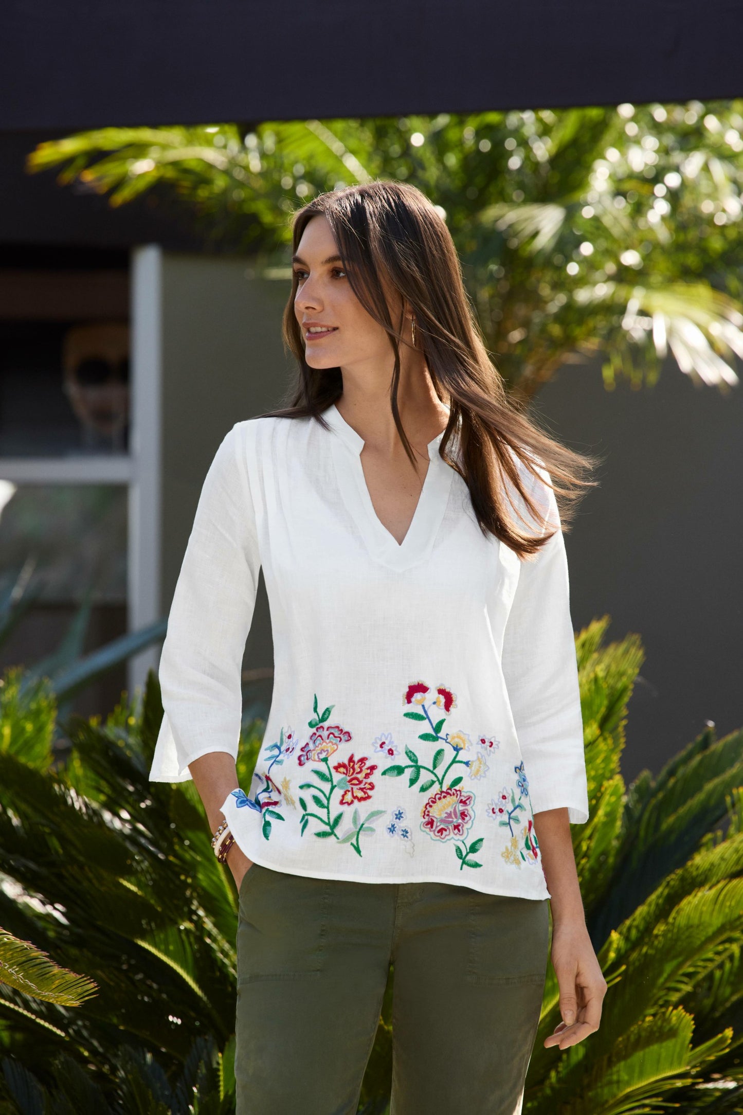 Johnny Was SLOANE V-NECK LINEN BLOUSE