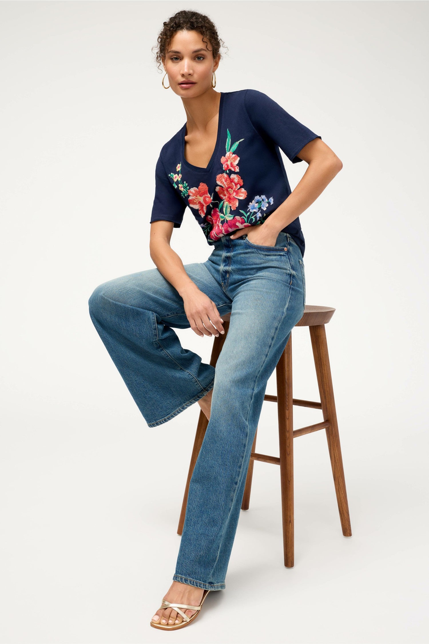 Johnny Was CELIORA RAW HEM V-NECK TEE