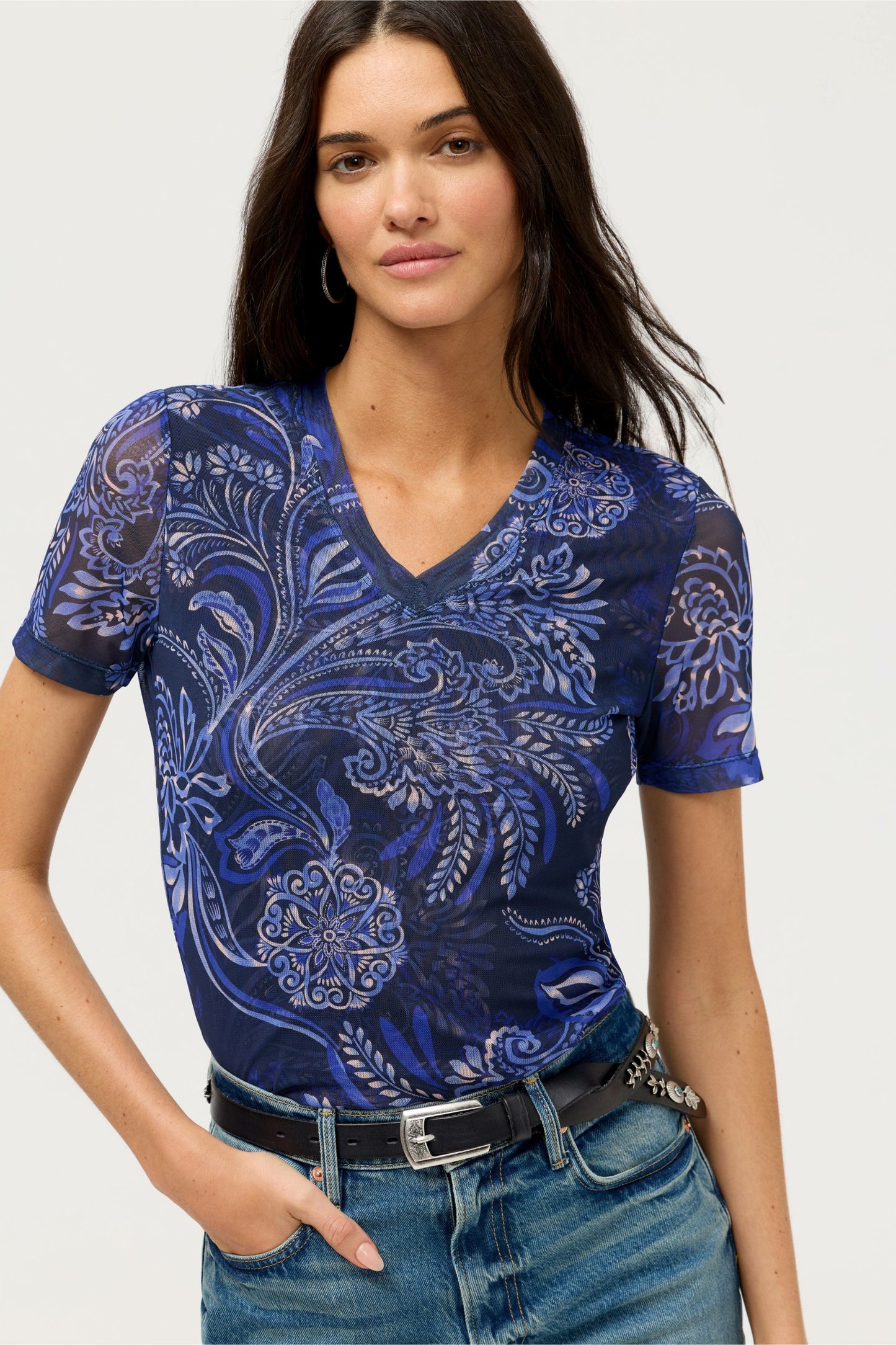 Johnny Was SHORT SLEEVE MESH V-NECK TEE